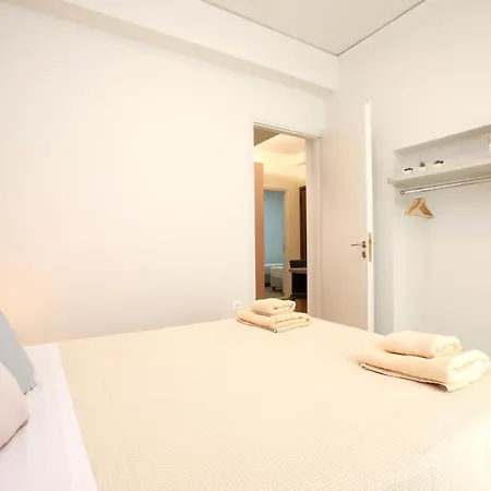 Apartment 15 Min Walk To Acropolis, Modern And Cozy Base - Self Check-in
