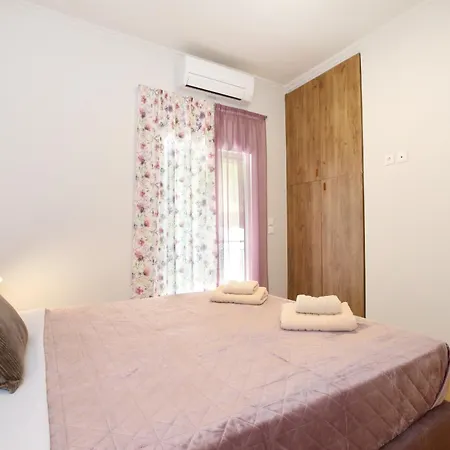 15 Min Walk To Acropolis, Modern And Cozy Base - Self Check-in Apartment Athens
