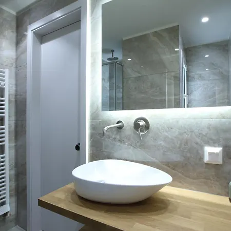 Apartment 15 Min Walk To Acropolis, Modern And Cozy Base - Self Check-in *