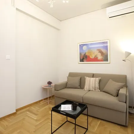 15 Min Walk To Acropolis, Modern And Cozy Base - Self Check-in Apartment Athens